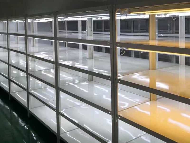 午夜成人免费视频架